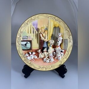 Disney 101 Dalmatians 3D Collectible Decorative Plate